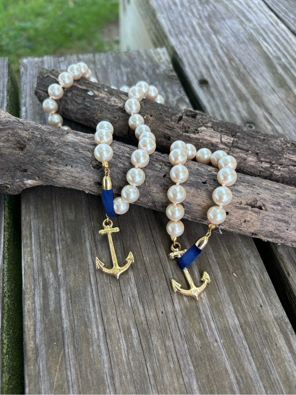 Kiel James Patrick Pearl Bead Necklace with Gold Anchor Charm and Navy Accent